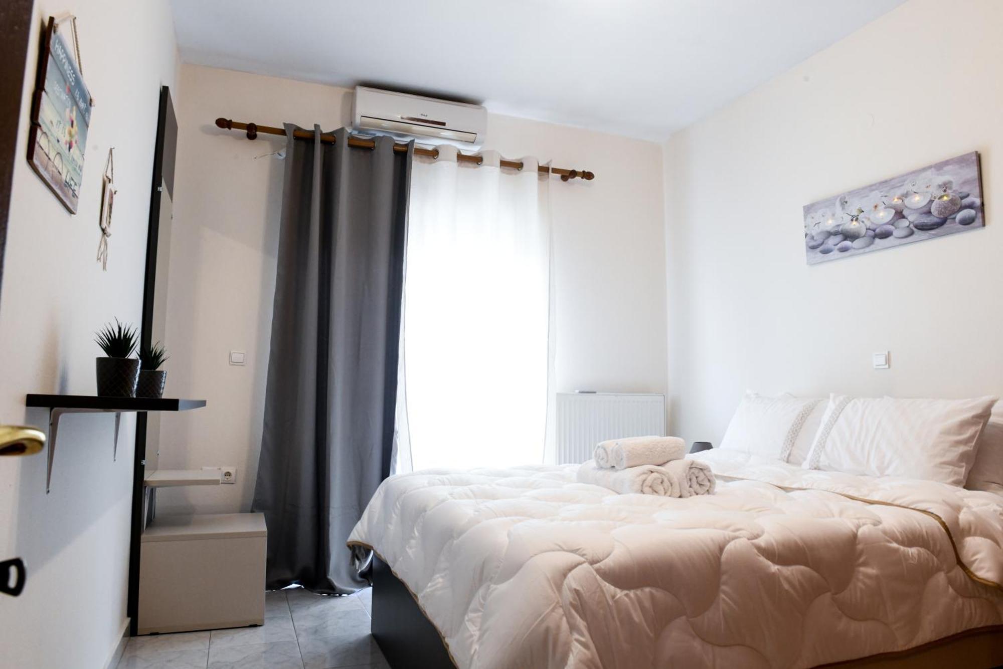 Papi'S Free Parking Apartments 2 - 2 Bedroom アレクサンドルポリス エクステリア 写真