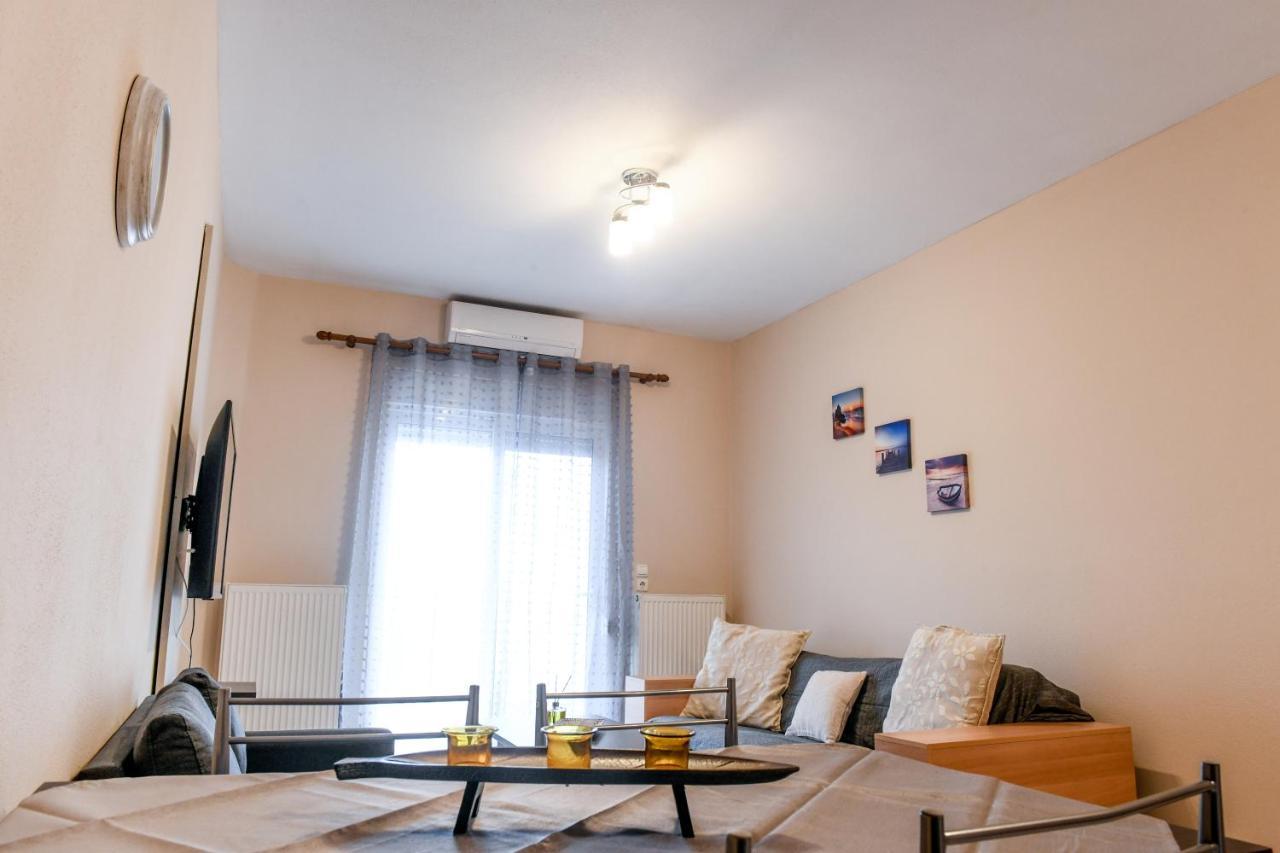 Papi'S Free Parking Apartments 2 - 2 Bedroom アレクサンドルポリス エクステリア 写真