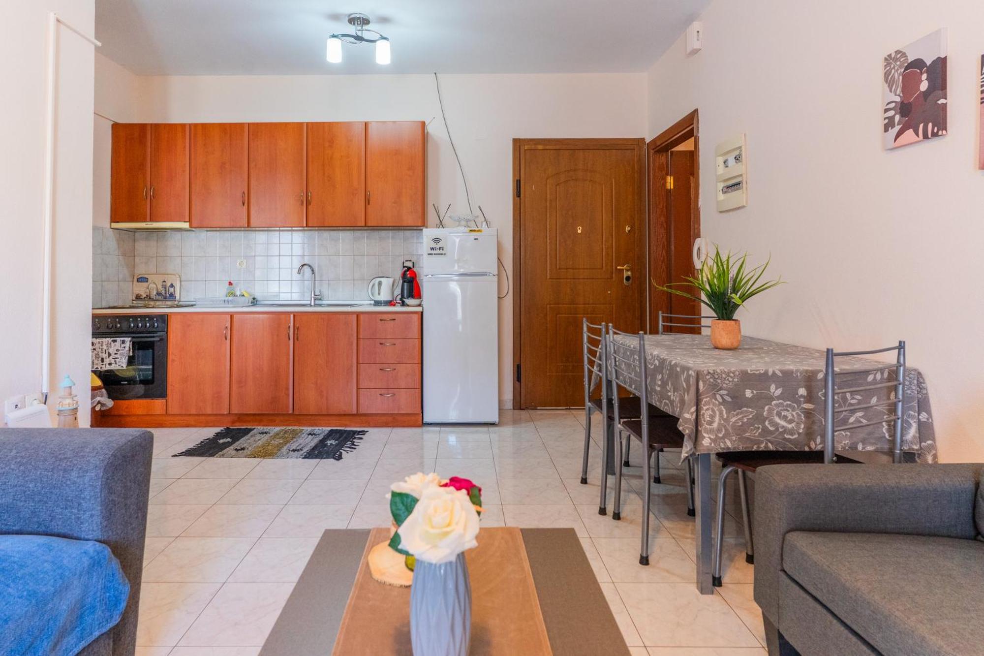 Papi'S Free Parking Apartments 2 - 2 Bedroom アレクサンドルポリス エクステリア 写真